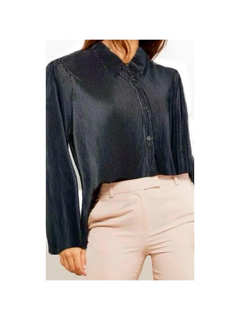 Dark gray ribbed button-up blouse cropped w bell sleeves whimsical Y2K
